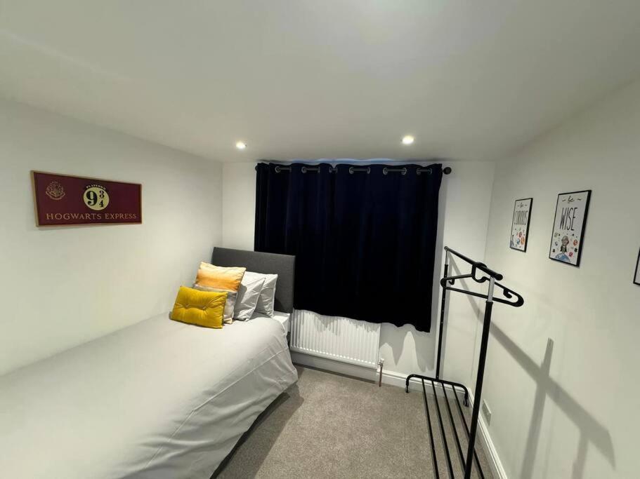 Modern 5 Bed Near Excel -Big Ben Villa London Kültér fotó